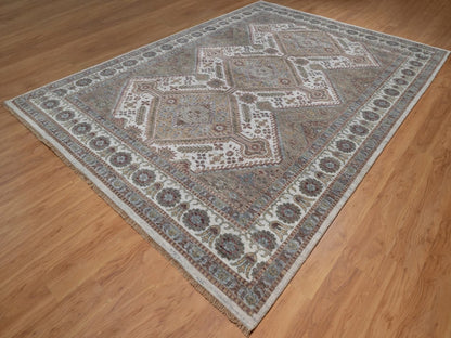 Shiraz Tribal & Geometric hand-knotted wool rug in Ivory, 9'9" x 13'9" — SKU O092308 (view 3)
