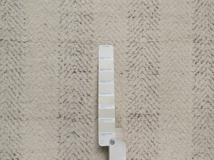 Modern / Contemporary hand-knotted wool rug in Ivory & Chocolate Brown, 5'11" x 5'11" — SKU O092311 (view 4)