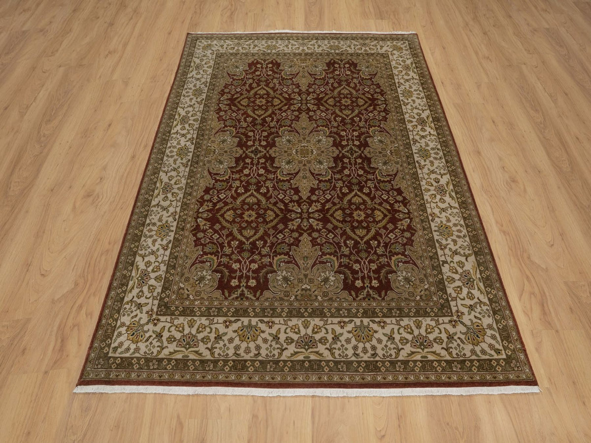Kashan Fine Oriental hand-knotted wool rug in Red & Ivory, 5' x 7'2" — SKU O092326 (view 2)