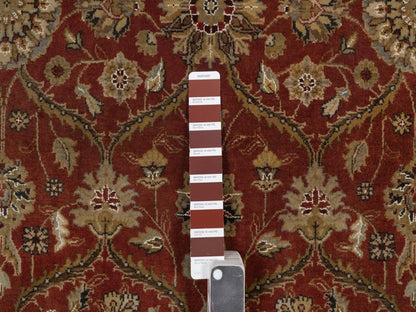 Fine Oriental hand-knotted wool/silk rug in Red & Beige, 5'6" x 7'9" — SKU O092327 (view 4)