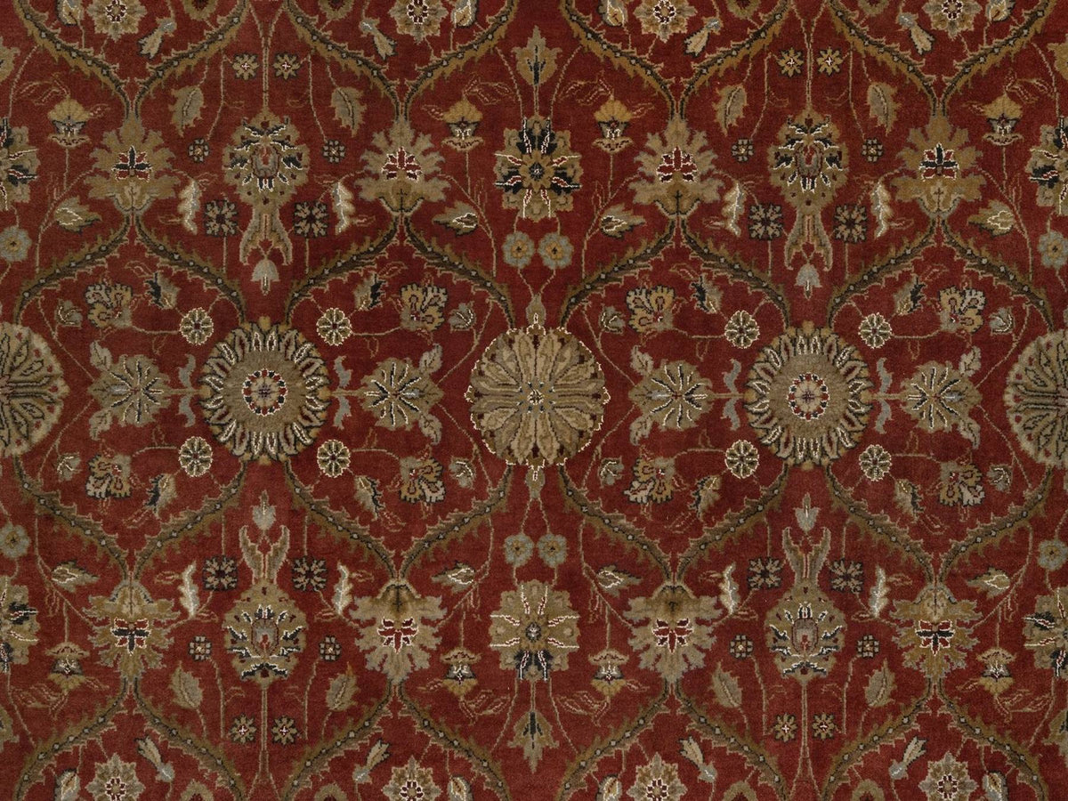 Fine Oriental hand-knotted wool/silk rug in Red & Beige, 5'6" x 7'9" — SKU O092327 (view 5)
