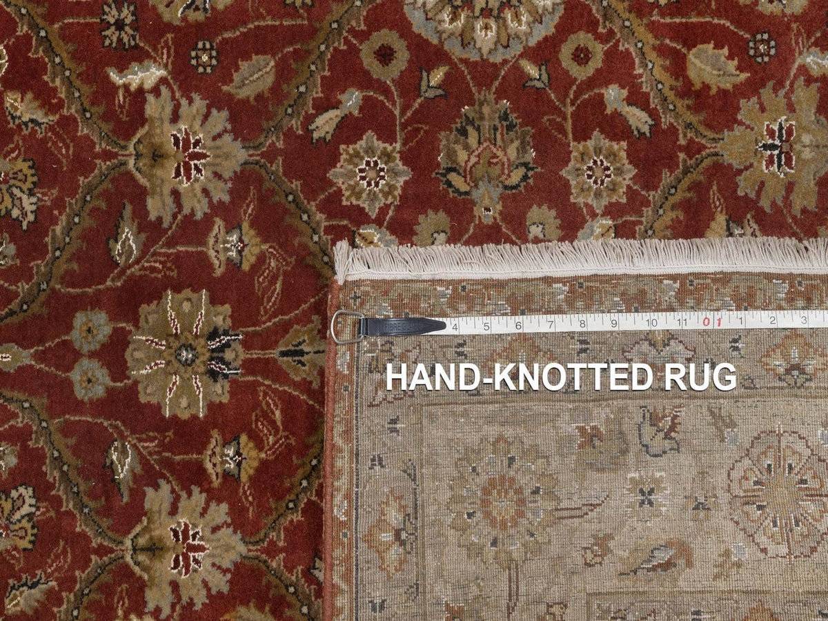 Fine Oriental hand-knotted wool/silk rug in Red & Beige, 5'6" x 7'9" — SKU O092327 (view 8)
