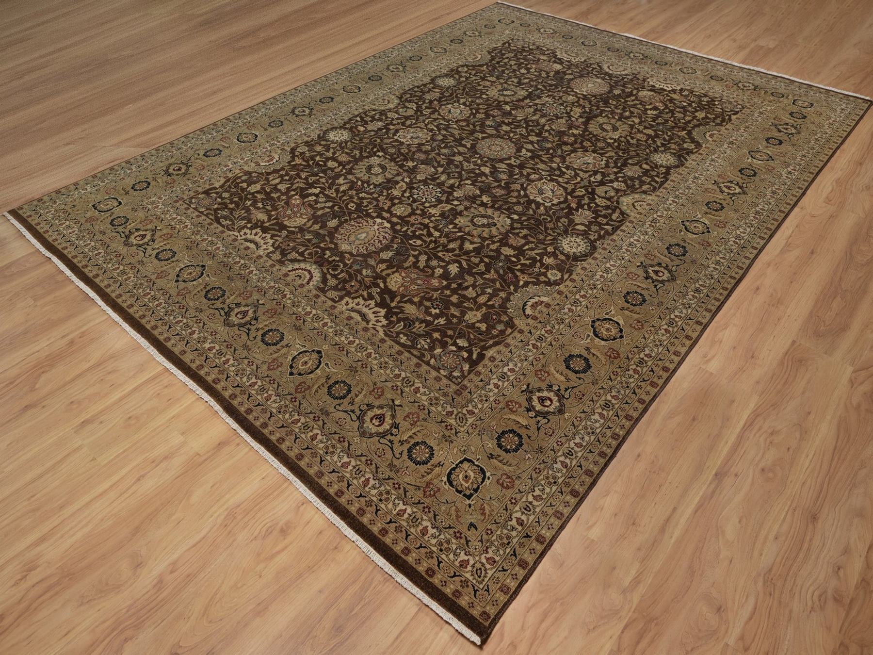 Tabriz Fine Oriental hand-knotted wool/silk rug in Brown, 8'9" x 12'1" — SKU O092329 (view 3)