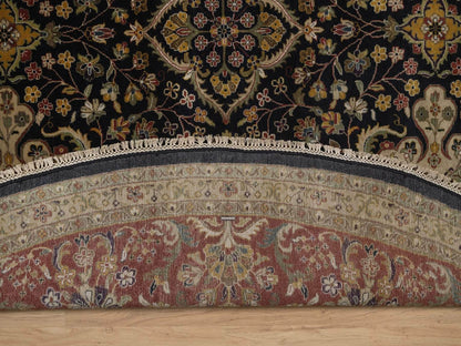 Kashan Fine Oriental hand-knotted wool rug in Black & Red, 9' x 9' — SKU O092333 (view 4)