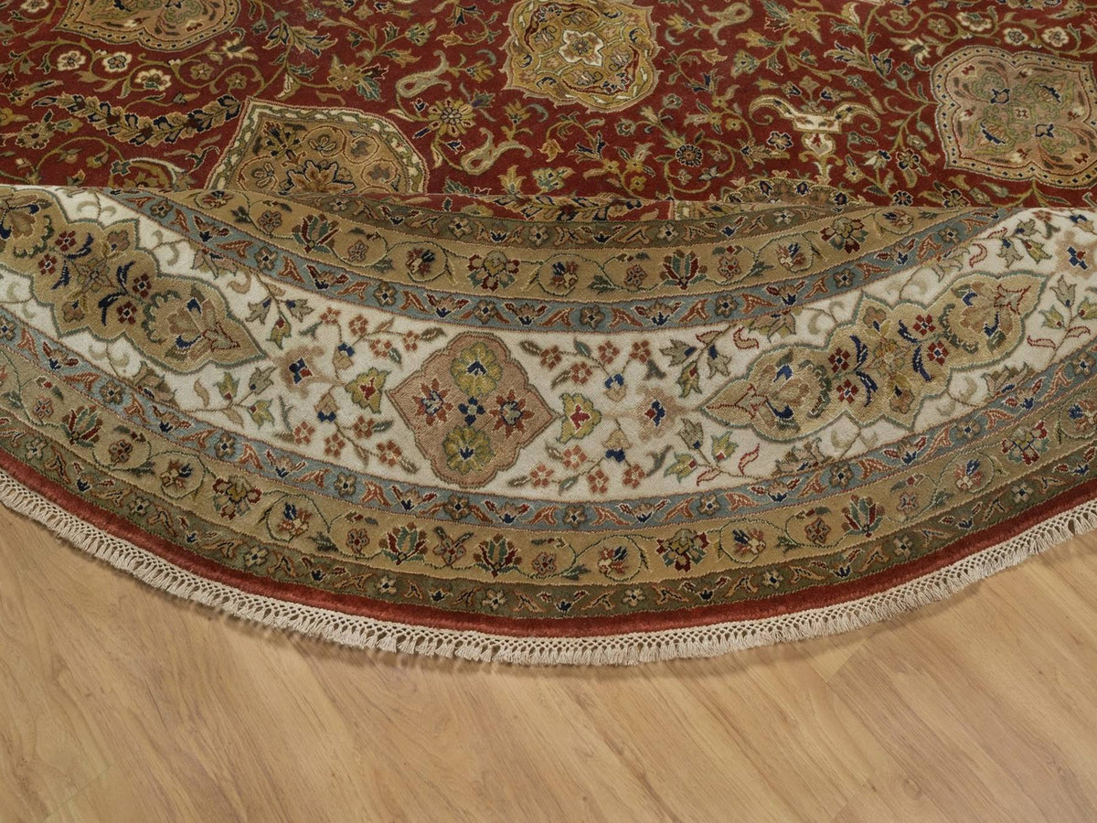 Kashan Fine Oriental hand-knotted wool rug in Red & Ivory, 9' x 9' — SKU O092334 (view 6)