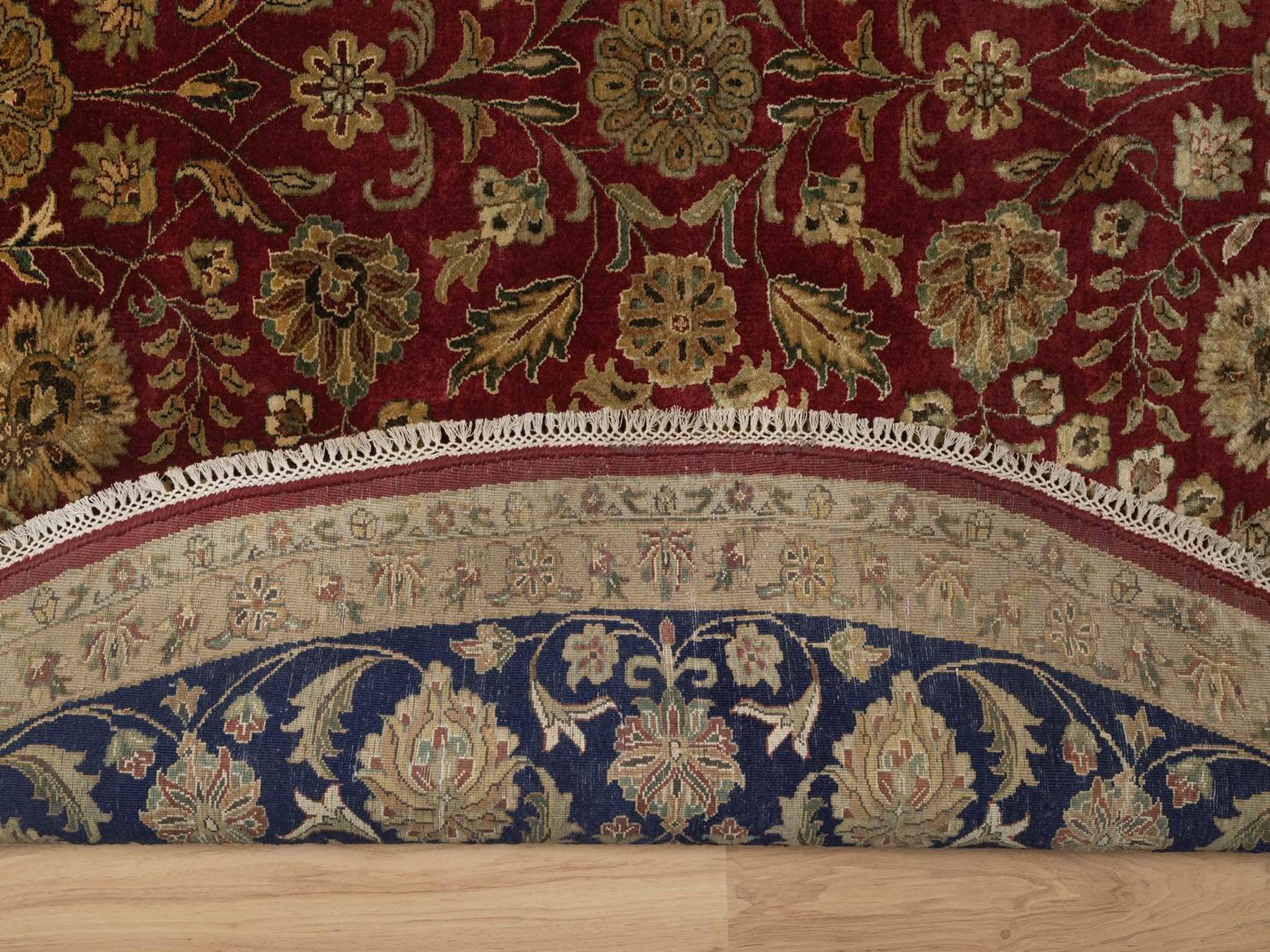 Kashan Fine Oriental hand-knotted wool/silk rug in Red & Midnight Blue, 8'9" x 8'9" — SKU O092338 (view 4)