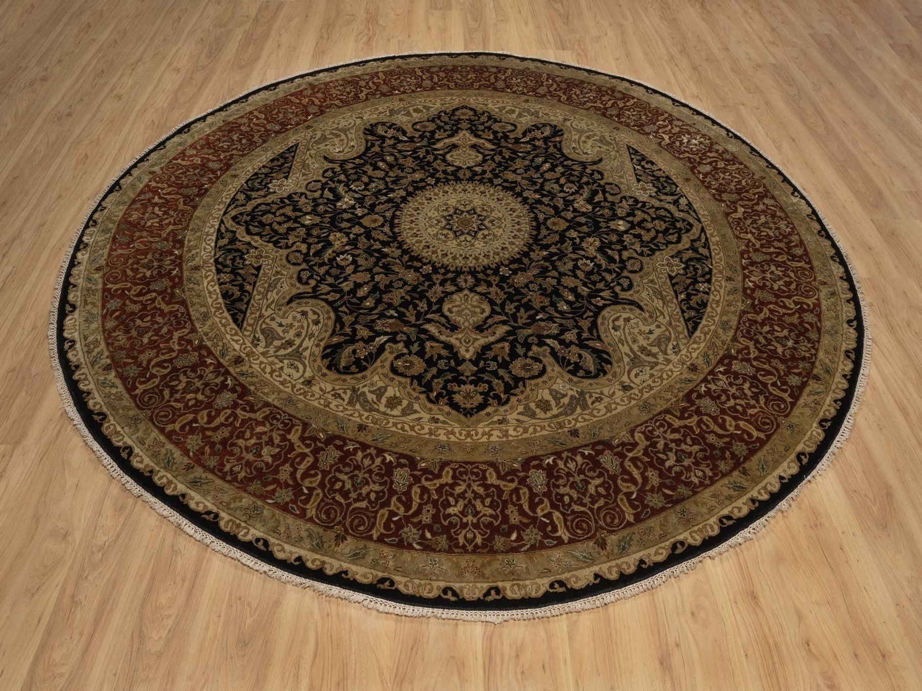 Black 9'0" x 9'0" Fine Oriental Hand knotted Wool/Silk Rug - Sku: O092339