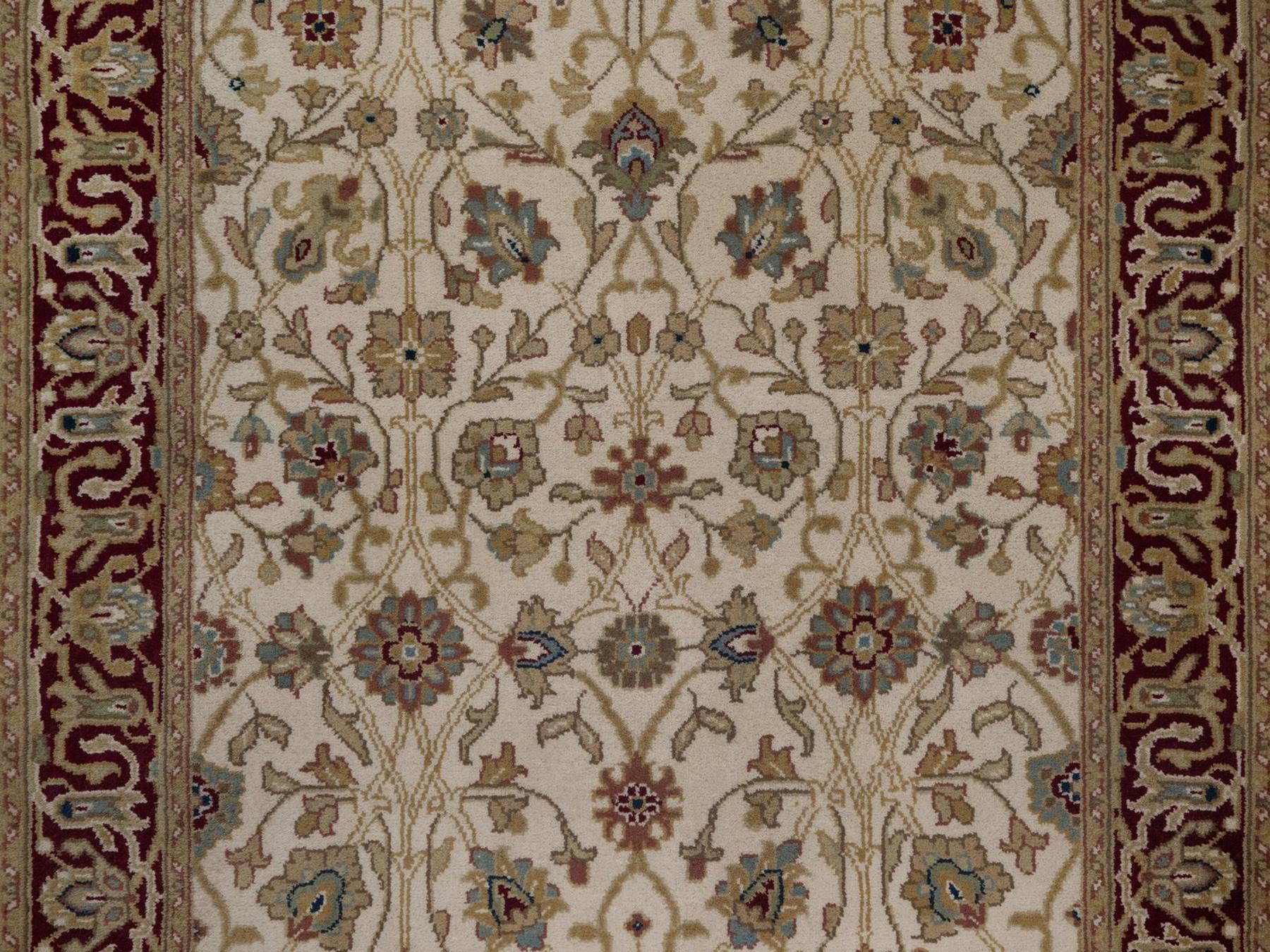 Kashan Fine Oriental hand-knotted wool runner in Ivory & Red, 2'10" x 11' — SKU O092348 (view 5)