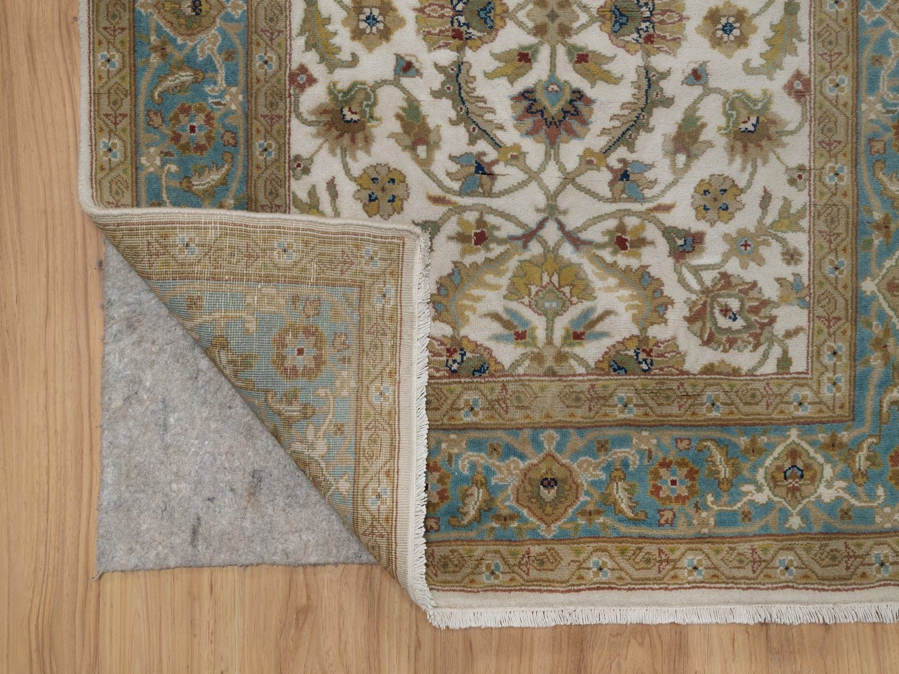 Kashan Fine Oriental hand-knotted wool runner in Ivory & Blue, 3'1" x 18' — SKU O092351 (view 3)
