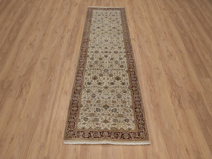 Kashan Fine Oriental hand-knotted wool runner in Ivory & Red, 2'9" x 9'7" — SKU O092354 (view 2)