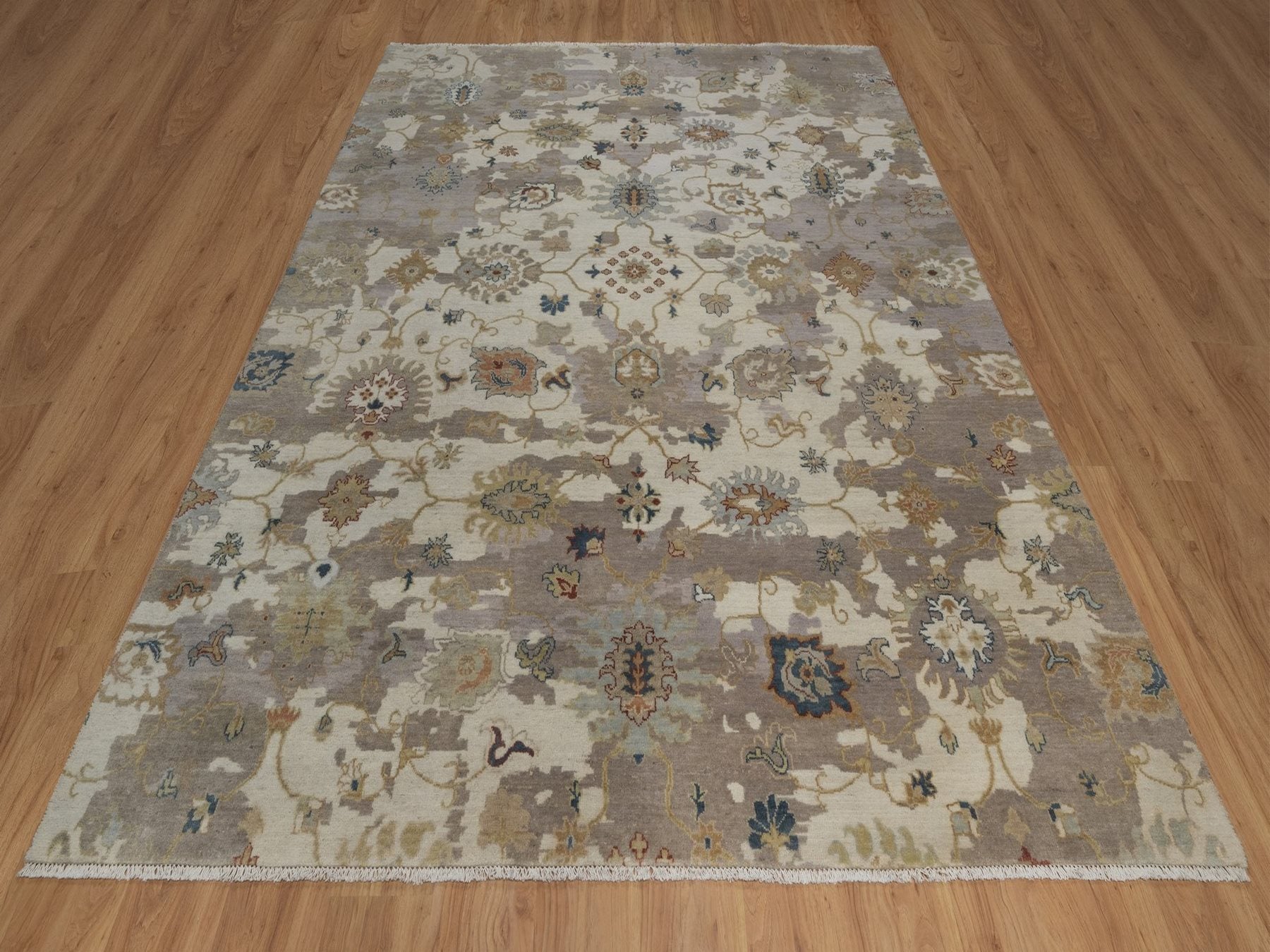 Oushak Oushak hand-knotted wool rug in Ivory, 7'10" x 10'1" — SKU O092363 (view 2)