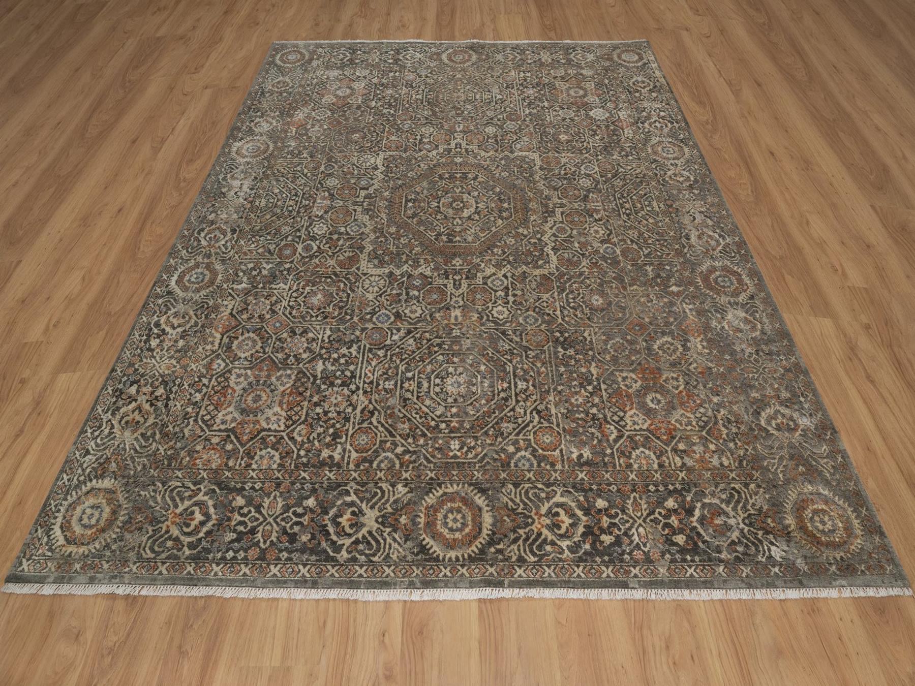 Mamluk Modern / Contemporary hand-knotted wool rug in Gray, 7'11" x 9'10" — SKU O092368 (view 2)