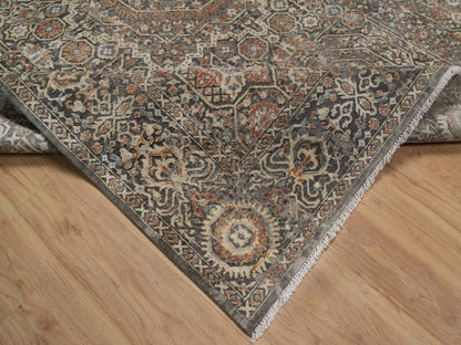 Mamluk Modern / Contemporary hand-knotted wool rug in Gray, 7'11" x 9'10" — SKU O092368 (view 6)