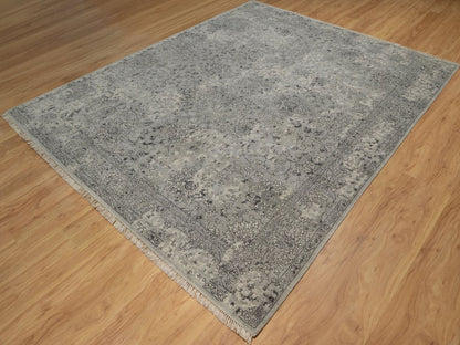 Kashan Transitional hand-knotted wool rug in Gray, 8' x 10'1" — SKU O092370 (view 3)