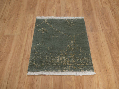 Green 2'0" x 2'0" Modern and Contemporary Hand knotted Wool/Silk Rug - Sku: O092376
