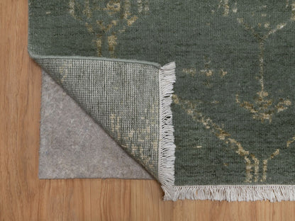 Modern / Contemporary hand-knotted wool/silk rug in Green, 2' x 2' — SKU O092376 (view 3)