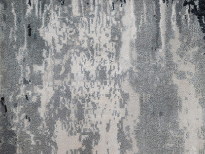Modern / Contemporary hand-knotted wool/silk runner in Ivory, 2'5" x 21'8" — SKU O092379 (view 5)