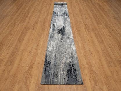 Modern / Contemporary hand-knotted wool/silk runner in Ivory, 2'5" x 19'9" — SKU O092380 (view 2)