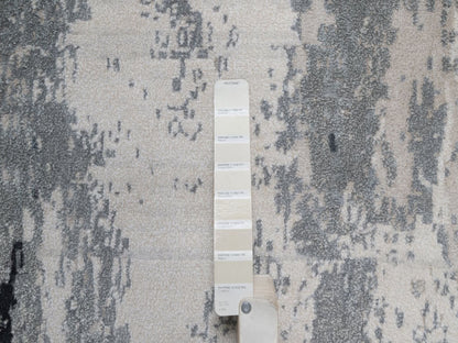 Modern / Contemporary hand-knotted wool/silk runner in Ivory, 2'5" x 19'9" — SKU O092380 (view 4)