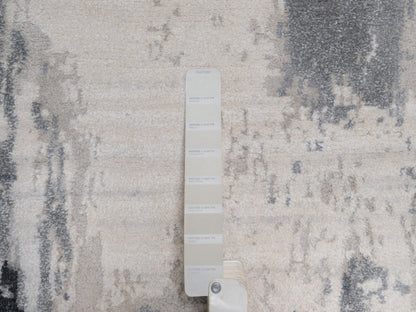 Modern / Contemporary hand-knotted wool/silk runner in Gray, 2'6" x 11'10" — SKU O092381 (view 4)