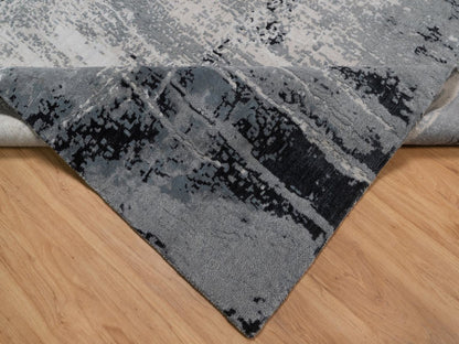 Modern / Contemporary hand-knotted wool/silk rug in Ivory, 8'1" x 10'1" — SKU O092387 (view 6)