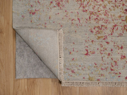 Modern / Contemporary hand-knotted wool/silk rug in Pink, 7'11" x 9'10" — SKU O092390 (view 4)