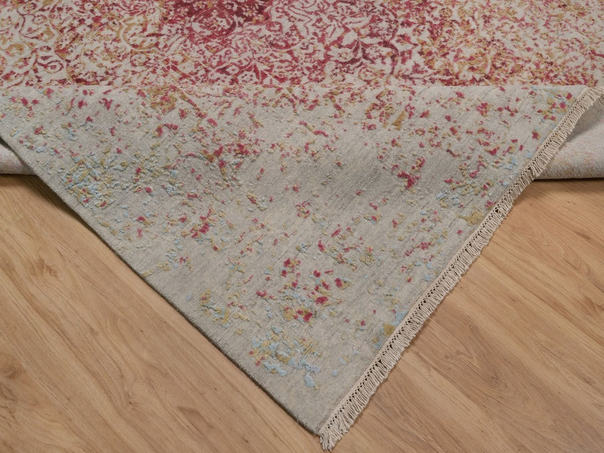 Modern / Contemporary hand-knotted wool/silk rug in Pink, 7'11" x 9'10" — SKU O092390 (view 6)