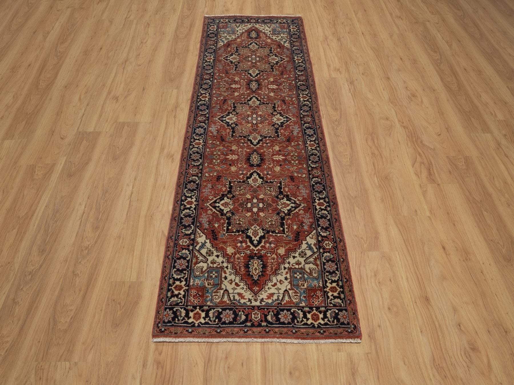 Red 2'6" x 8'1" Heriz Hand knotted Wool Rug - Sku: O092403