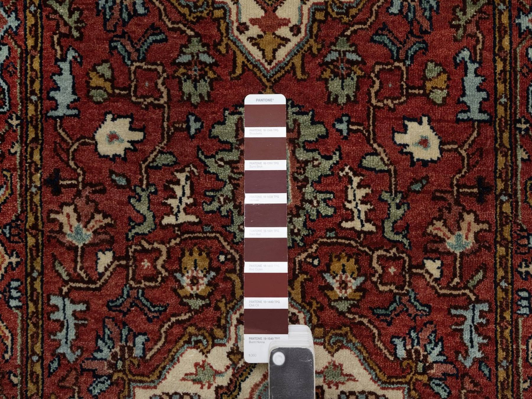 Heriz Heriz hand-knotted wool runner in Red, 2'5" x 11'10" — SKU O092405 (view 4)