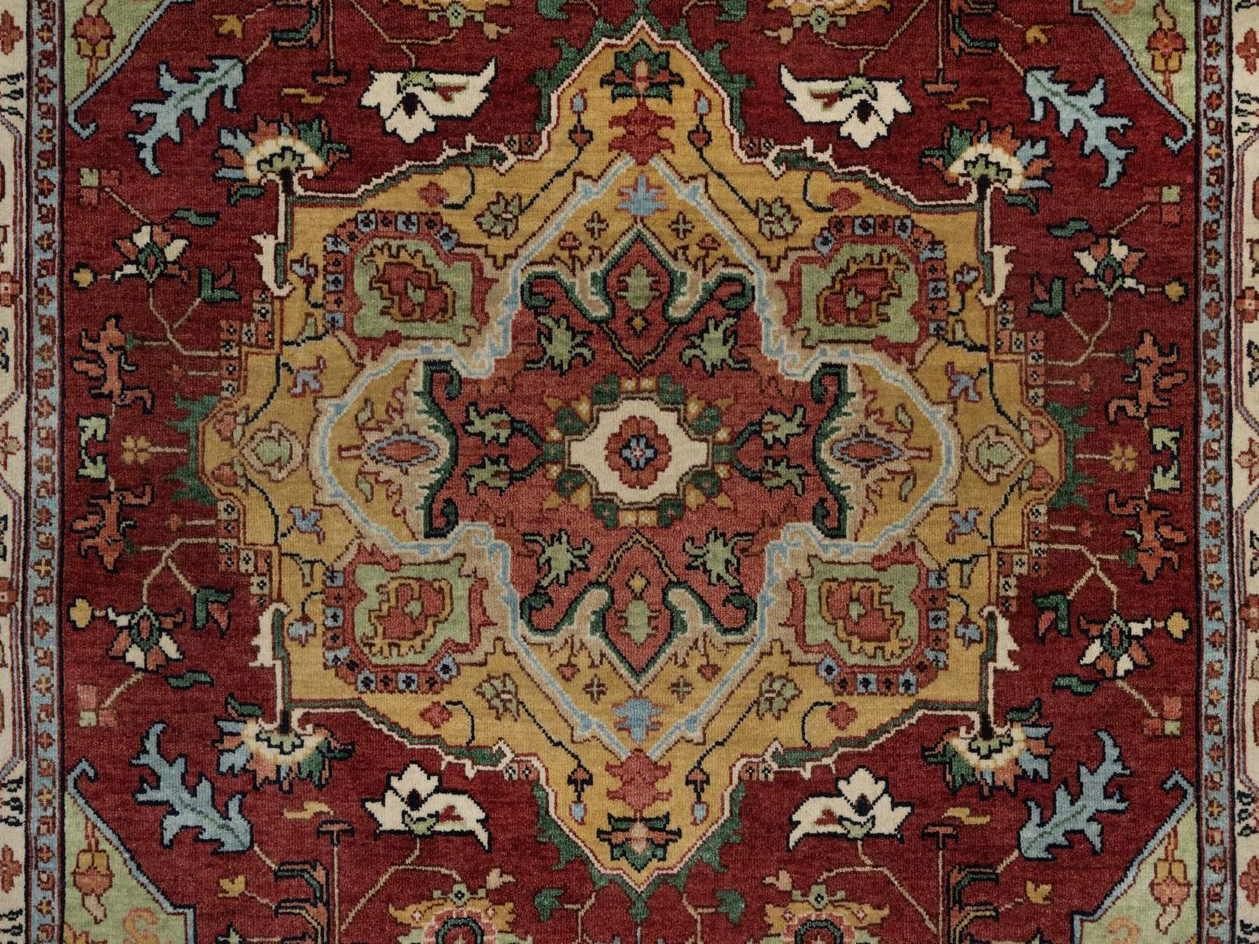 Heriz Heriz hand-knotted wool rug in Red & Ivory, 5' x 7'2" — SKU O092407 (view 5)
