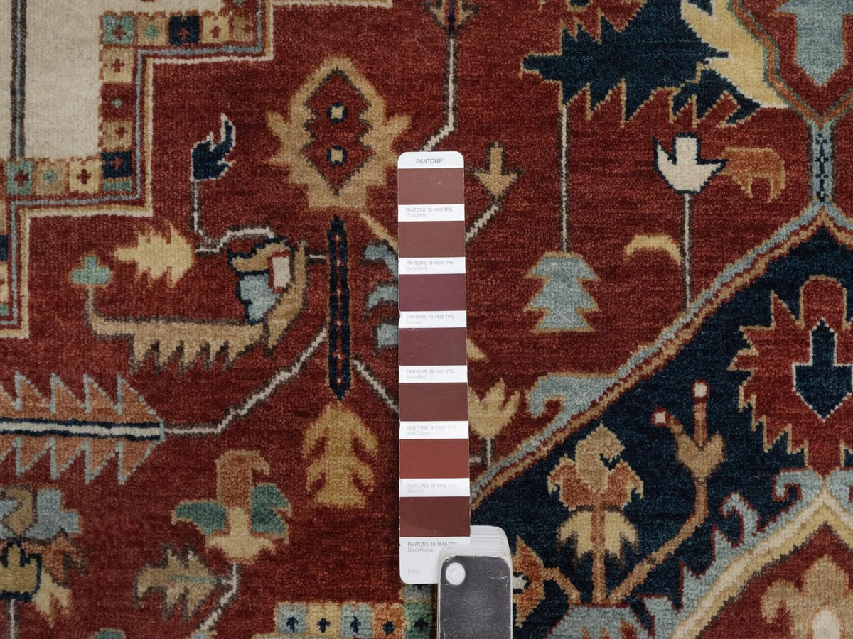 Heriz Heriz hand-knotted wool rug in Red & Midnight Blue, 8' x 10'1" — SKU O092411 (view 7)
