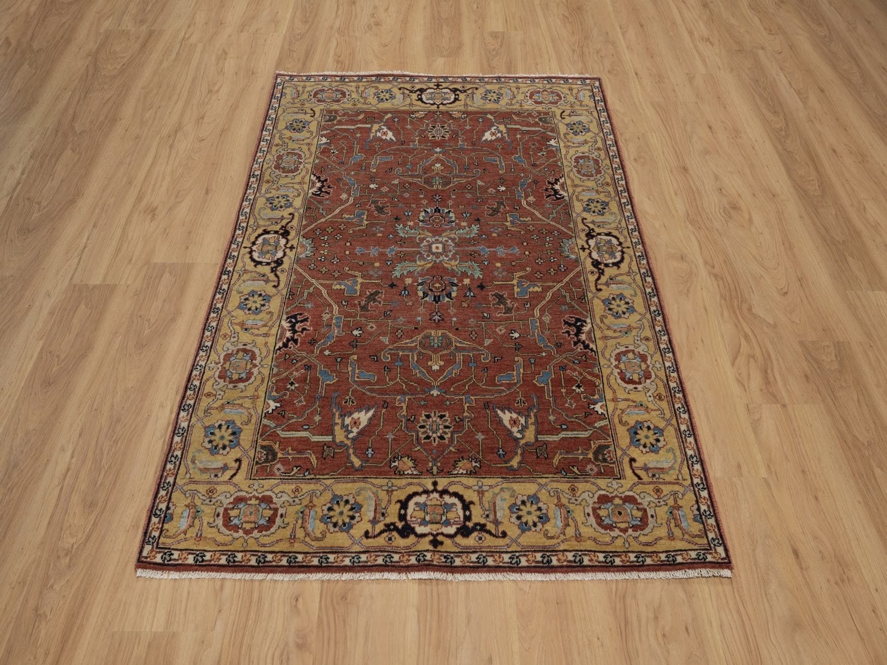 Heriz Heriz hand-knotted wool rug in Red & Gold, 4' x 6' — SKU O092414 (view 2)