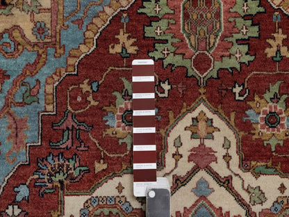 Heriz Heriz hand-knotted wool rug in Red, 4'1" x 6'2" — SKU O092415 (view 4)