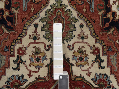 Heriz Heriz hand-knotted wool rug in Ivory & Red, 3'1" x 5'1" — SKU O092441 (view 4)