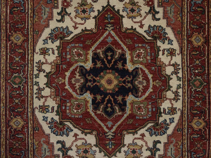 Heriz Heriz hand-knotted wool rug in Ivory & Red, 3'1" x 5'1" — SKU O092441 (view 5)