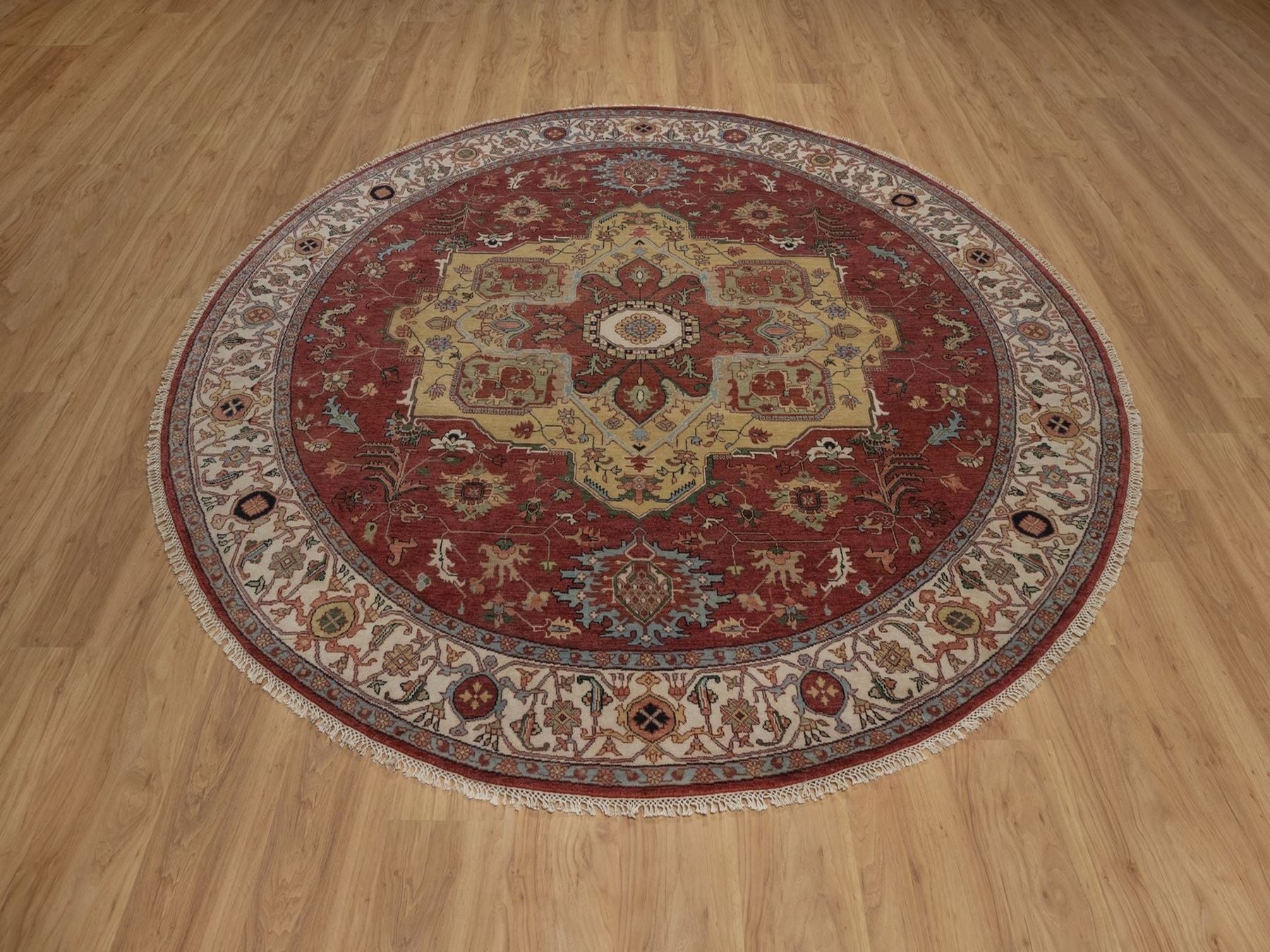 Heriz Heriz hand-knotted wool rug in Red & Ivory, 8' x 8' — SKU O092443 (view 2)