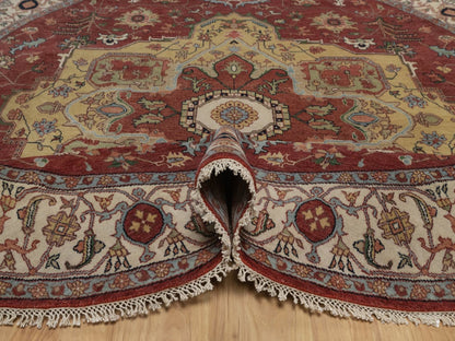 Heriz Heriz hand-knotted wool rug in Red & Ivory, 8' x 8' — SKU O092443 (view 5)