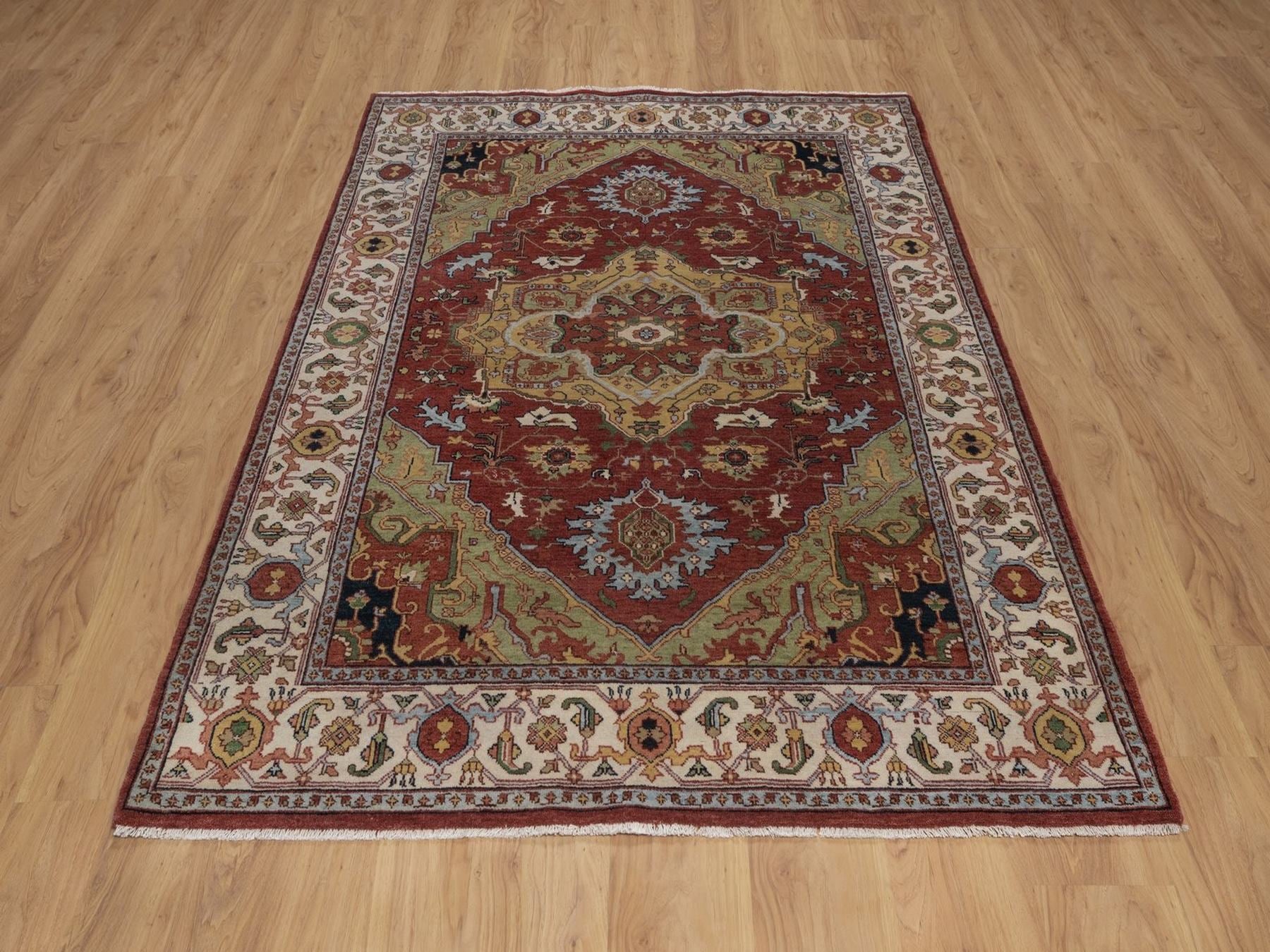 Heriz Heriz hand-knotted wool rug in Red & Ivory, 5'1" x 7' — SKU O092445 (view 2)