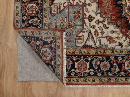 Heriz Heriz hand-knotted wool rug in Red & Midnight Blue, 5'2" x 7'2" — SKU O092447 (view 3)