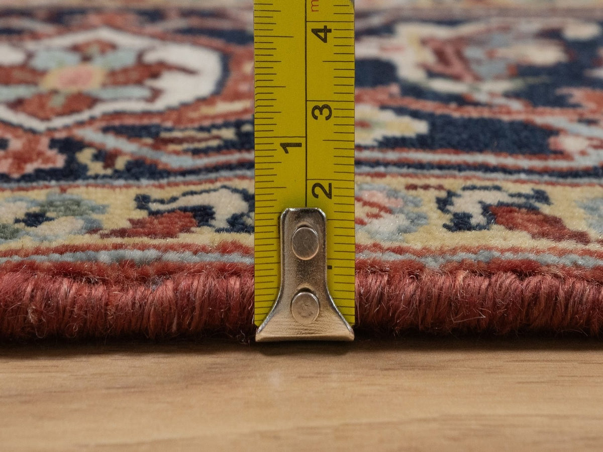 Heriz Heriz hand-knotted wool rug in Red & Midnight Blue, 5'2" x 7'2" — SKU O092447 (view 7)