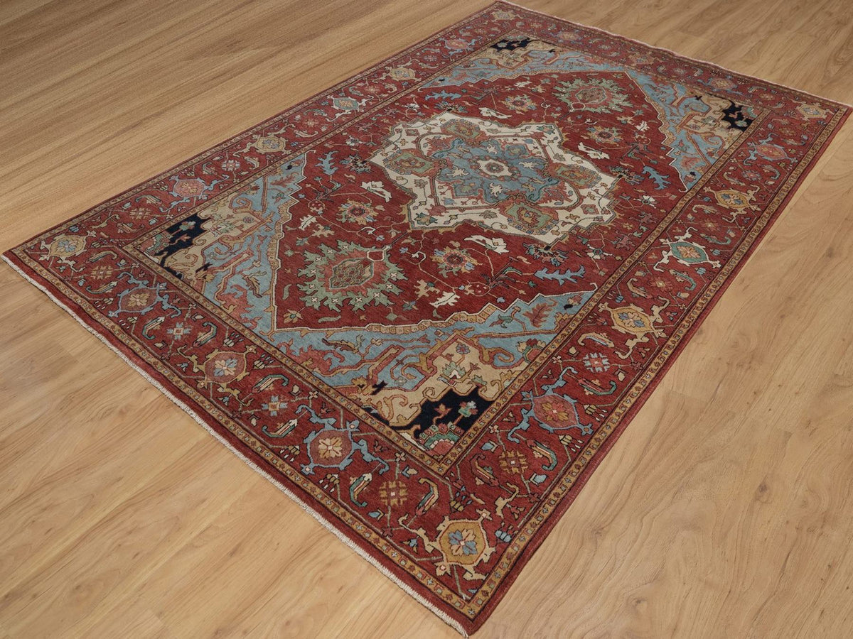 Heriz Heriz hand-knotted wool rug in Red, 6'1" x 9'2" — SKU O092448 (view 3)