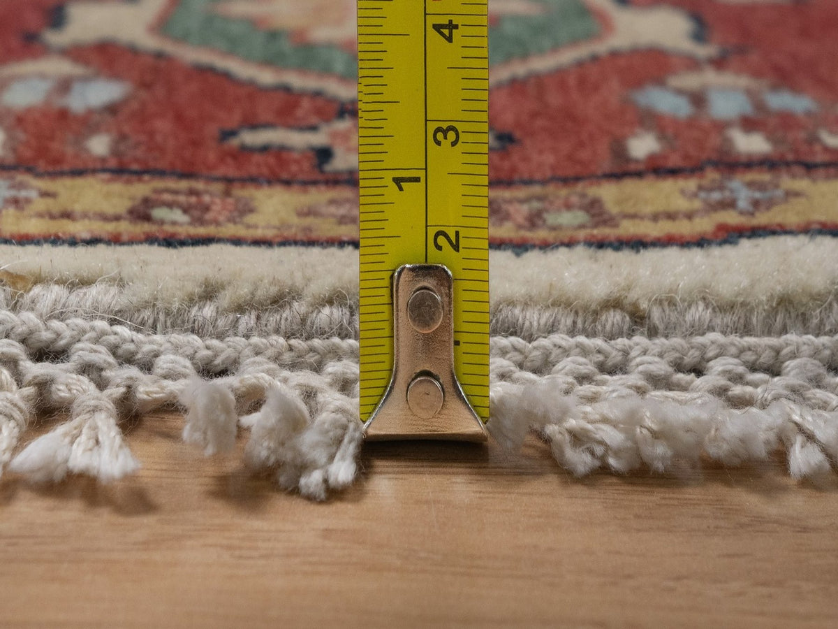 Heriz Heriz hand-knotted wool rug in Ivory & Red, 5'10" x 10'10" — SKU O092454 (view 7)