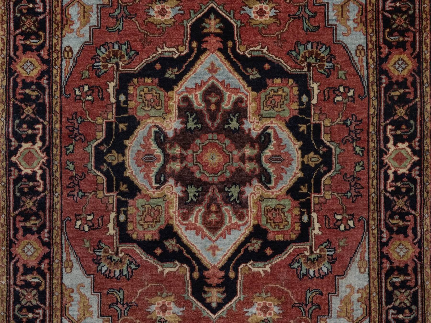 Heriz Heriz hand-knotted wool rug in Red & Midnight Blue, 3' x 5'3" — SKU O092461 (view 5)