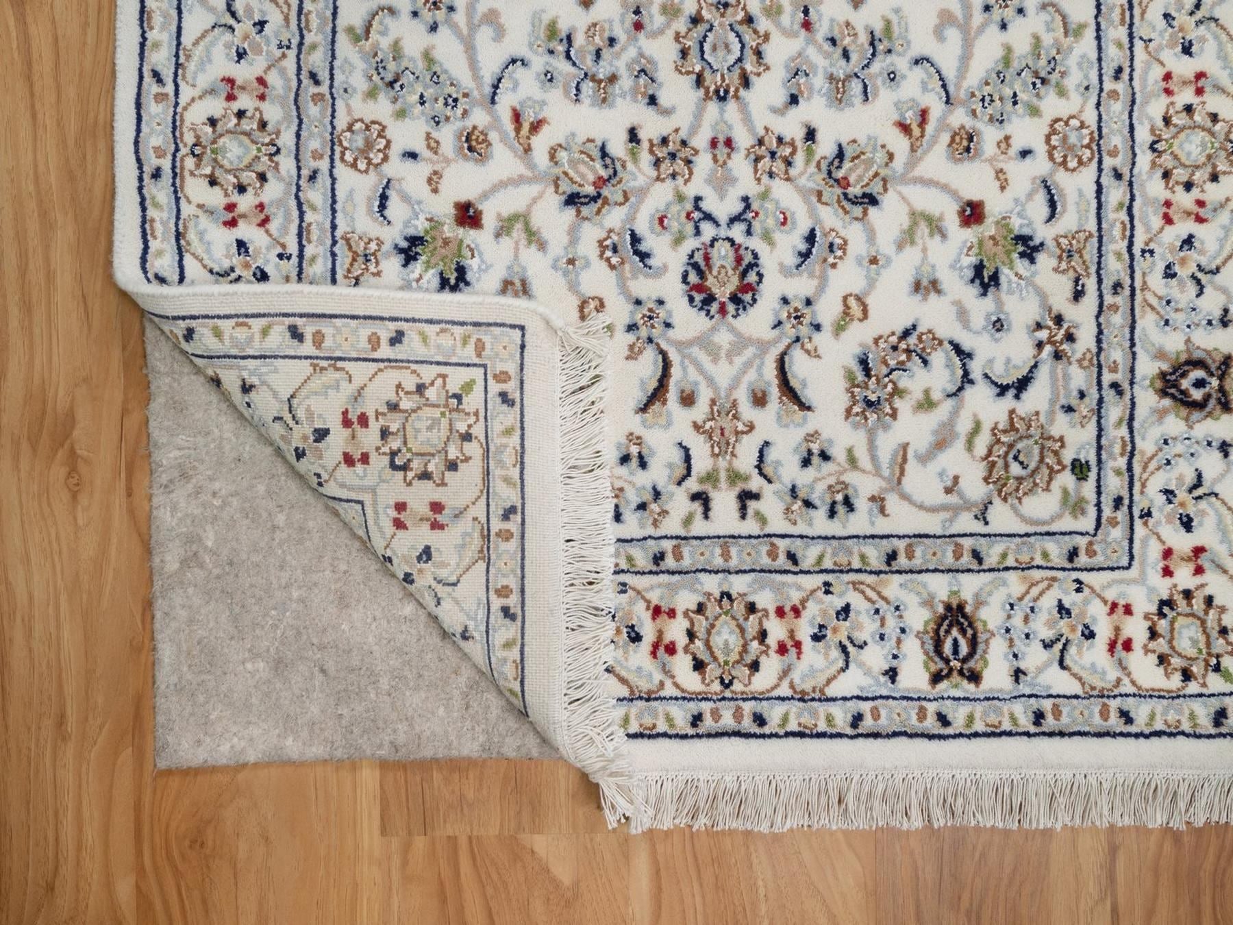 Nain Fine Oriental hand-knotted wool/silk rug in Ivory, 3' x 5'2" — SKU O092467 (view 3)