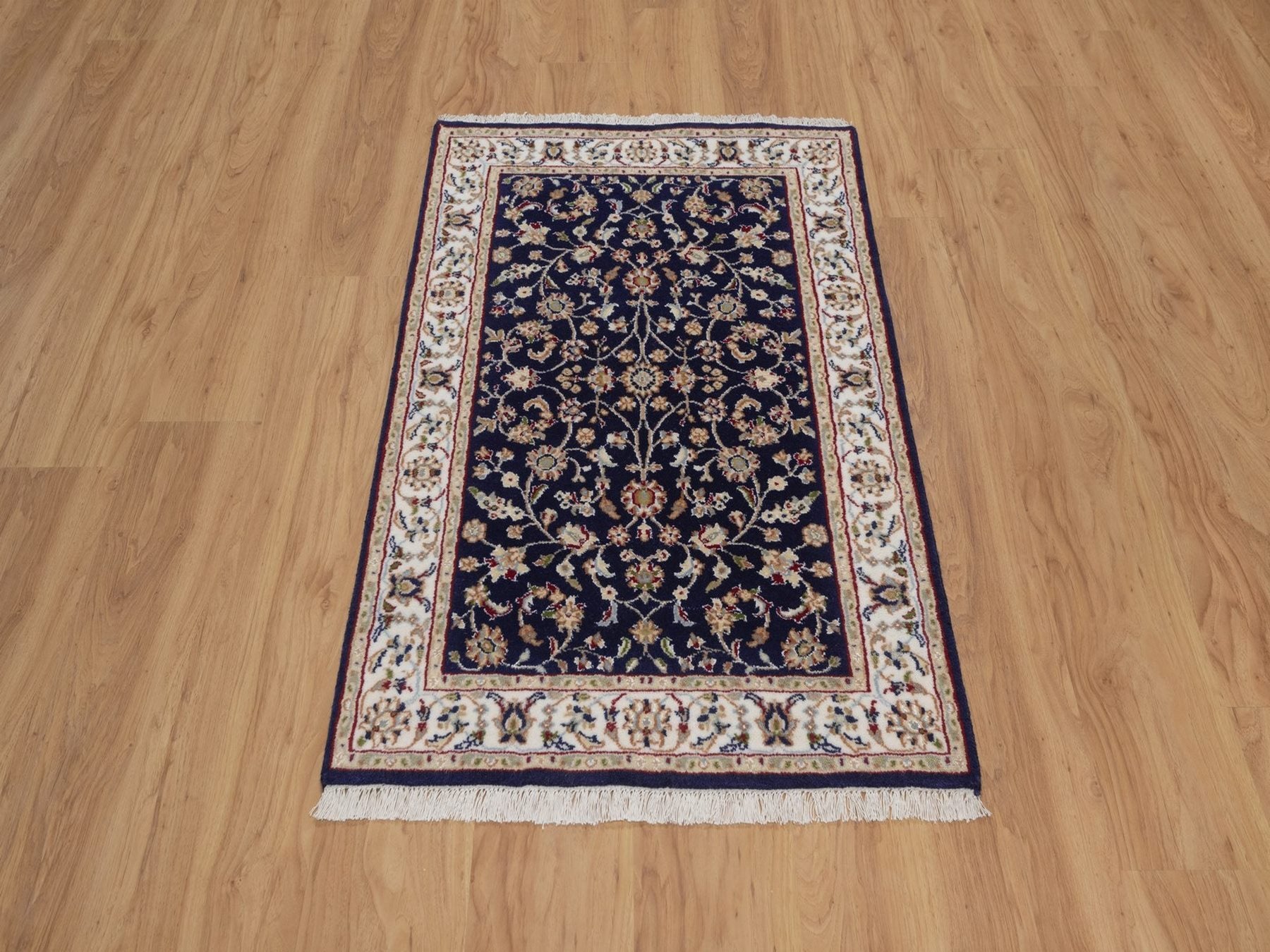 Blue 2'9" x 4'1" Fine Oriental Hand knotted Wool/Silk Rug - Sku: O092468