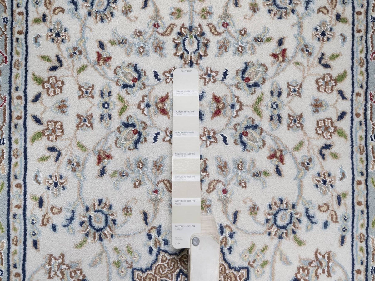 Nain Fine Oriental hand-knotted wool/silk runner in Ivory & Light Blue, 2'9" x 18'4" — SKU O092478 (view 4)