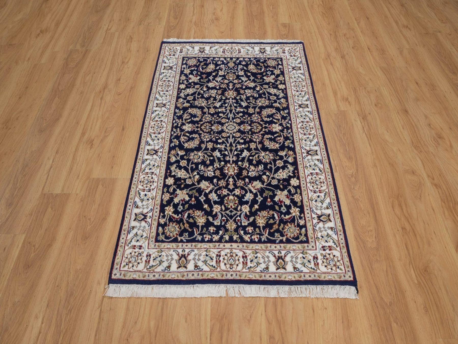 Blue 3'2" x 5'1" Fine Oriental Hand knotted Wool/Silk Rug - Sku: O092484