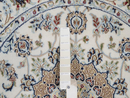 Nain Fine Oriental hand-knotted wool/silk rug in Ivory, 4'1" x 4'1" — SKU O092486 (view 4)