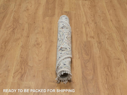 Nain Fine Oriental hand-knotted wool/silk rug in Ivory, 4'1" x 4'1" — SKU O092486 (view 6)
