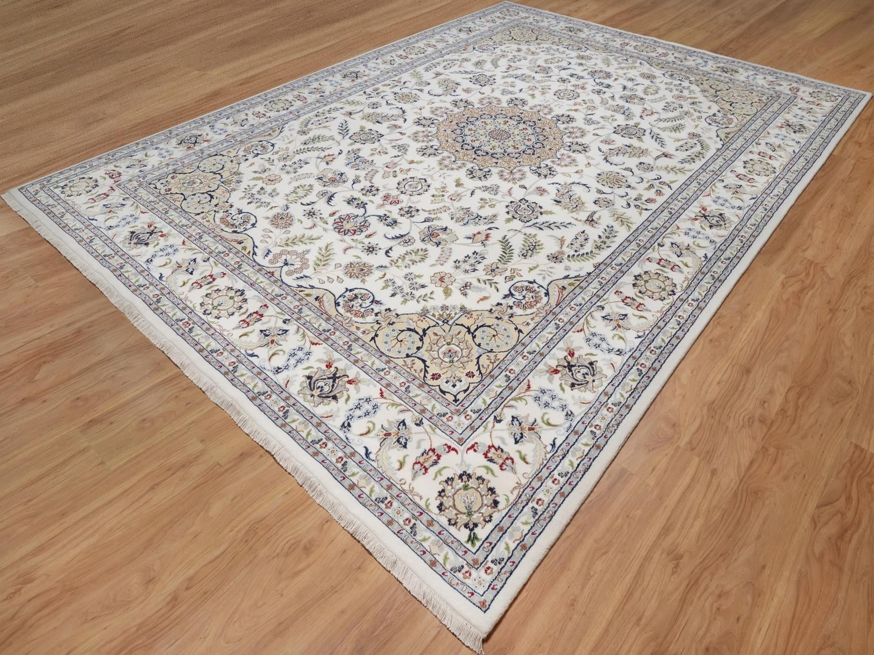 Nain Fine Oriental hand-knotted wool/silk rug in Ivory, 10' x 14' — SKU O092501 (view 3)